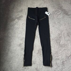 Hollywood Pants Black High-Waisted Leggings with Zipper Accents SIZE L/XL